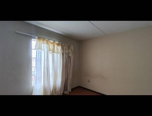 2 BEDROOM APARTMENT FOR SALE IN RAVENSWOOD